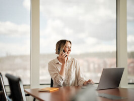 LOGIQ Ⓒ Jan Khür Julie Hrncirova / Abrakadabra 2025 Abrakadabra Studio, Jan Khür, Julie Hrncirova, Photographer, Photography, Oslo, Studio, Norway, Czech Republic, France, advertising, art